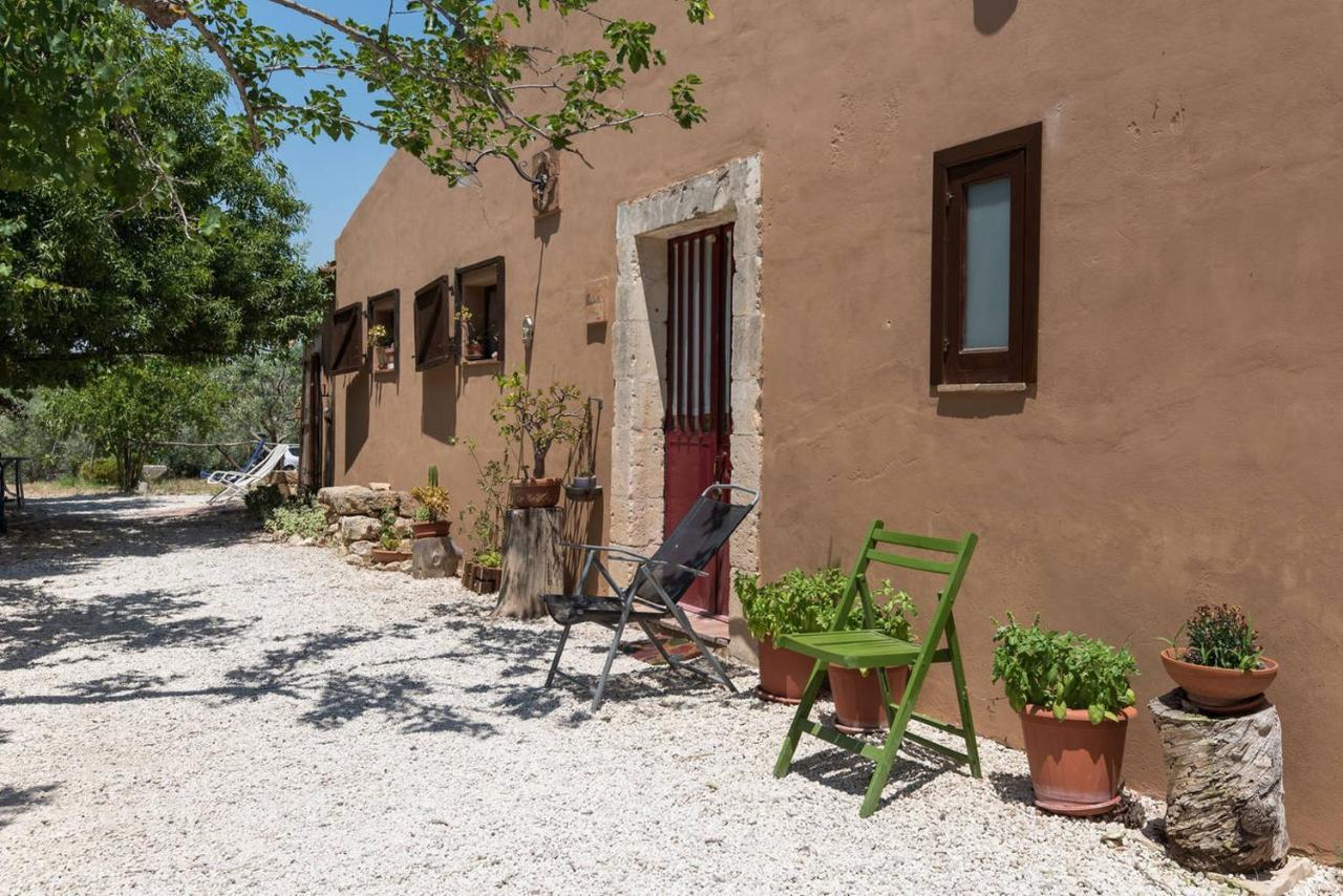 Agriturismo Terra Di Pace Noto Eksteriør billede